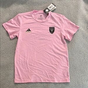 Youth XS Adidas Miami FC tee Adidas Pink Short Sleeve
